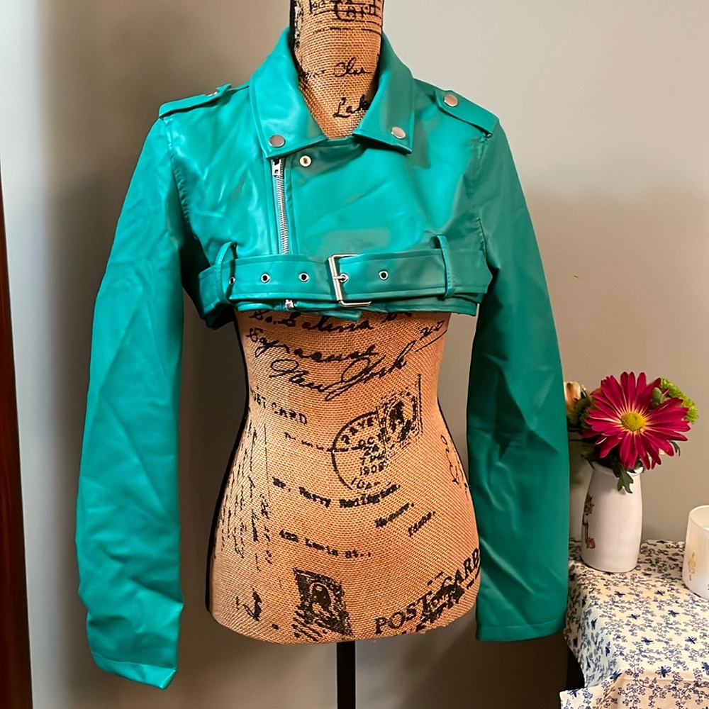 Ashley By 26 International Teal Cropped Jacket